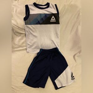 Reebok Boys Size 5 Navy/Blue/White Outfit (Tank Top/Shorts)!